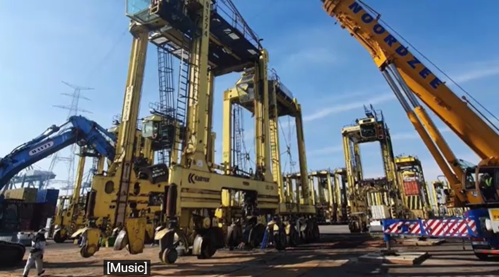 Déconstruction de 6 grues de 60 tonnes et de 13 portiques