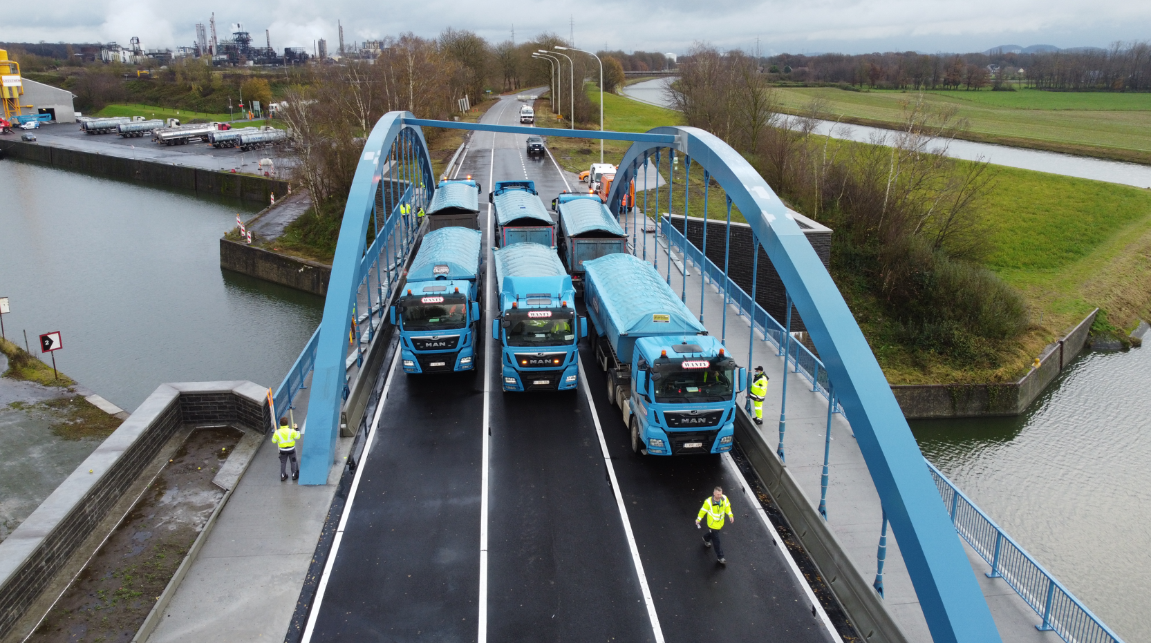 Ouverture à la circulation du pont du Goulet de la Darse